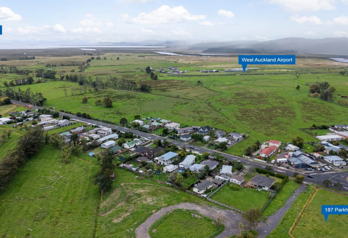 MORTGAGEE SALE, 4047m2 section, Business Neighbourhood Centre Zone, encompasses a range of uses subject to Council Consent, including terraced housing, accommodation or motel use, offices, and commercial or retail spaces, 0.5 km to Parakai School, 187 Parkhurst Road, Parakai, Auckland