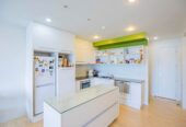 Auckland Girls’ Grammar School zone, 77m2 LEASEHOLD 1 bed + 1 study (which can be used as a second bedroom) 1 bath 1 car park apartment with sea views, move-in ready, 1210/30 Beach Road, City Centre, Auckland