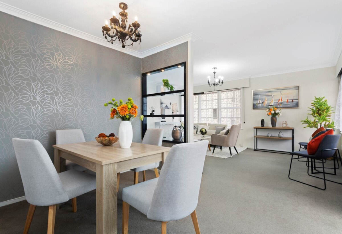 Double Grammar school zone, Baick 2 beds 1 bath home with garage, 0.5 km to Kohia Terrace School, 0.9 km to Auckland Normal Intermediate, 1 km to Epsom Girls’ Grammar School, 2 km to Auckland Grammar, 1/277 Manukau Road, Epsom, Auckland