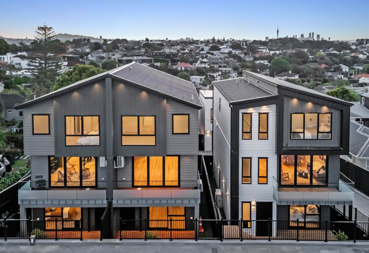 Master Build Guarantee, Brandnew standalone freehold 5 beds 4 baths home with double garage, 1 ensuite ground floor, Daikin multi-split air conditioning in every room, 0.8 km to Orakei School, 40C Kupe Street, Orakei, Auckland