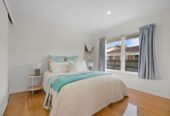 Westlake Girls’ High School and Takapuna Grammar School zone, Brick and tile 2 beds 1 bath home with garage, 1/4 Share of 1214m2 section, move-in ready, 0.5 km to Hauraki School, 1 km to Takapuna Grammar School, 4/30 Jutland Road, Hauraki, Auckland