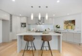 Renovated 5 beds 3 baths house with double garage on 3150m2 section, 0.8 km to Glamorgan School, 1.3 km to Northcross Intermediate, 1.7 km to Long Bay College, 46 Kate Sheppard Avenue, Torbay, Auckland