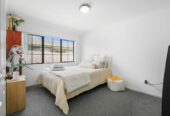 Must sell, Brick and tile 4 beds 2 baths house with double garage on 615m2 section, private swimming pool, close to schools, reserve, shopping centres, golf club, 2 km to Botany Downs School, 2.6 km to Pakuranga College, 2.7 km to Howick Intermediate, 8 John Lister Close, Golflands, Auckland