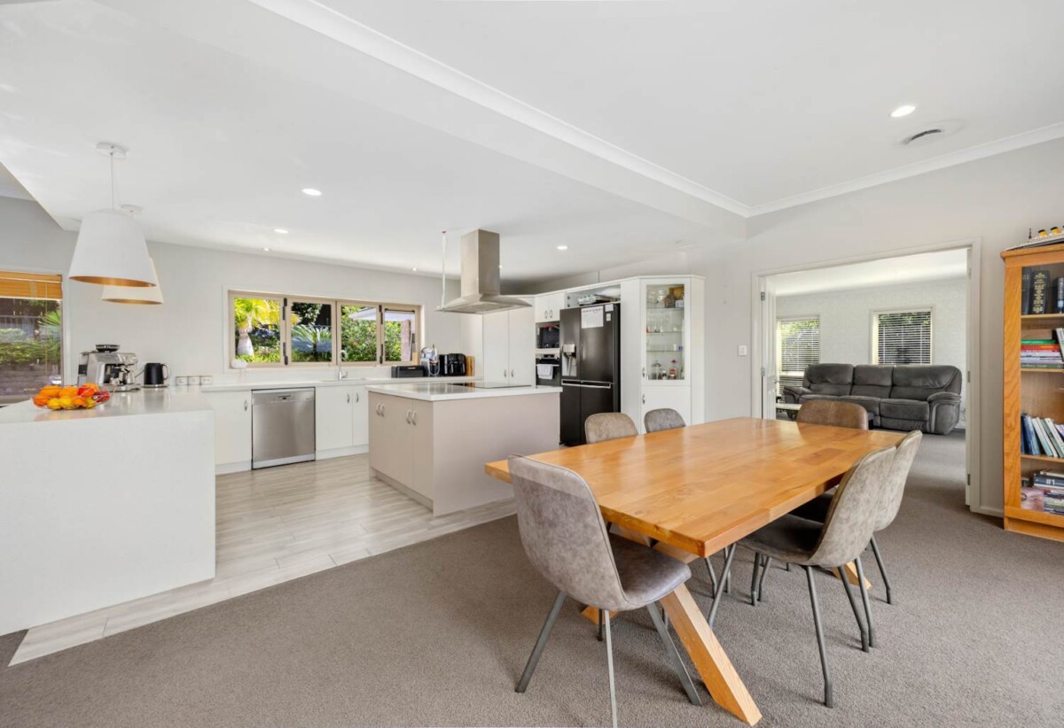 Brick and tile 4 beds 2.5 baths house with double garage and private swimming pool on 2129m2 section, 1.1 km to Gulf Harbour School, 15 Astrolabe Place, Gulf Harbour, Auckland