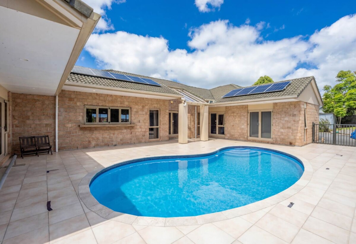 Brick and tile 4 beds 2.5 baths house with double garage and private swimming pool on 2129m2 section, 1.1 km to Gulf Harbour School, 15 Astrolabe Place, Gulf Harbour, Auckland
