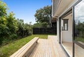 142m2 3 beds 2.5 baths home with garage, Only a two-minute walk to Seaside Park, close to schools, shopping centres, motorway access, 1.1 km to Otahuhu Intermediate, 1.6 km to Fairburn School, 2.6 km to Otahuhu College, 4/224 Princes Street East, Otahuhu, Auckland