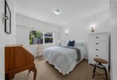 Rangitoto College zone, 4 beds 2 baths house with garage and study nook, 0.5 km to Murrays Bay School and Murrays Bay Intermediate, 1.1 km to Rangitoto College, 1/7 Jutland Street, Mairangi Bay, Auckland