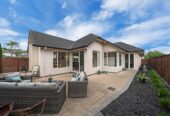 243m2 4 beds 2 baths house with double garage on 633m2 section, 0.5 km to Baverstock Oaks School, 1.3 km to Sancta Maria College, 1.7 km to Ormiston Senior College and Mission Heights Junior College, 11 Fintry Place, Flat Bush, Auckland