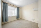 Brick and tile 4 beds 2 baths home, 1 Master suite + 1 bed and secondary living area with wet bar, Potential for separate entrance, Walking distance to the popular Rotary Walkway, 0.4 km to Sunny Hills School, 1.3 km to Farm Cove Intermediate, 2.2 km to Pakuranga College, 1/63 The Boulevard, Sunnyhills, Auckland