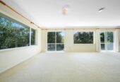 Brick and tile 4 beds 2 baths home, 1 Master suite + 1 bed and secondary living area with wet bar, Potential for separate entrance, Walking distance to the popular Rotary Walkway, 0.4 km to Sunny Hills School, 1.3 km to Farm Cove Intermediate, 2.2 km to Pakuranga College, 1/63 The Boulevard, Sunnyhills, Auckland
