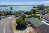 Brick and tile 4 beds 2 baths home, 1 Master suite + 1 bed and secondary living area with wet bar, Potential for separate entrance, Walking distance to the popular Rotary Walkway, 0.4 km to Sunny Hills School, 1.3 km to Farm Cove Intermediate, 2.2 km to Pakuranga College, 1/63 The Boulevard, Sunnyhills, Auckland
