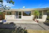 Brick and tile 4 beds 2 baths home, 1 Master suite + 1 bed and secondary living area with wet bar, Potential for separate entrance, Walking distance to the popular Rotary Walkway, 0.4 km to Sunny Hills School, 1.3 km to Farm Cove Intermediate, 2.2 km to Pakuranga College, 1/63 The Boulevard, Sunnyhills, Auckland