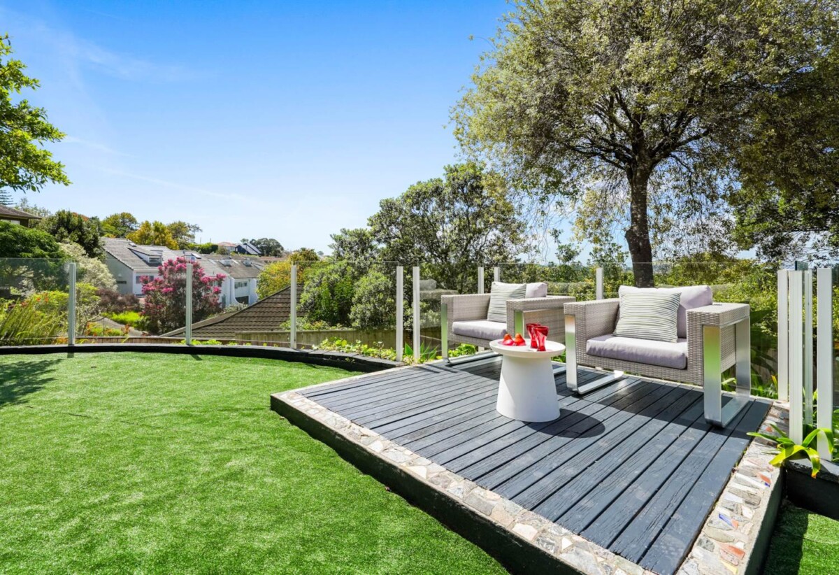 Renovated Brick and tile 4 beds 1.5 baths home with garage and views, close to schools, shopping centre, golf club, motorway access, 0.9 km to Remuera Intermediate, 1.6 km to Remuera School, 2/32 Nordon Place, Remuera, Auckland