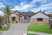 Motivated owner relocating, Move-in ready, 1renovated Brick and tile 5 beds 3.5 baths house with double garage on 571m2 section, 0.3 km to Baverstock Oaks School, 1 km to Sancta Maria College, 1.7 km to Ormiston Senior College, 1.9 km to Mission Heights Junior College, 18 Karson Place, Flat Bush, Auckland