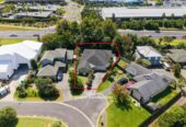 Brick and tile 4 beds 2 baths house with double garage on 609m2 section, close to schools, Albany Mall, motorway access, 1 km to Pinehill School (Browns Bay), 1.5 km to Albany Senior High School, 1.9 km to Albany School, 2.4 km to Albany Junior High School, 9 Northern Rata Place, Albany, Auckland
