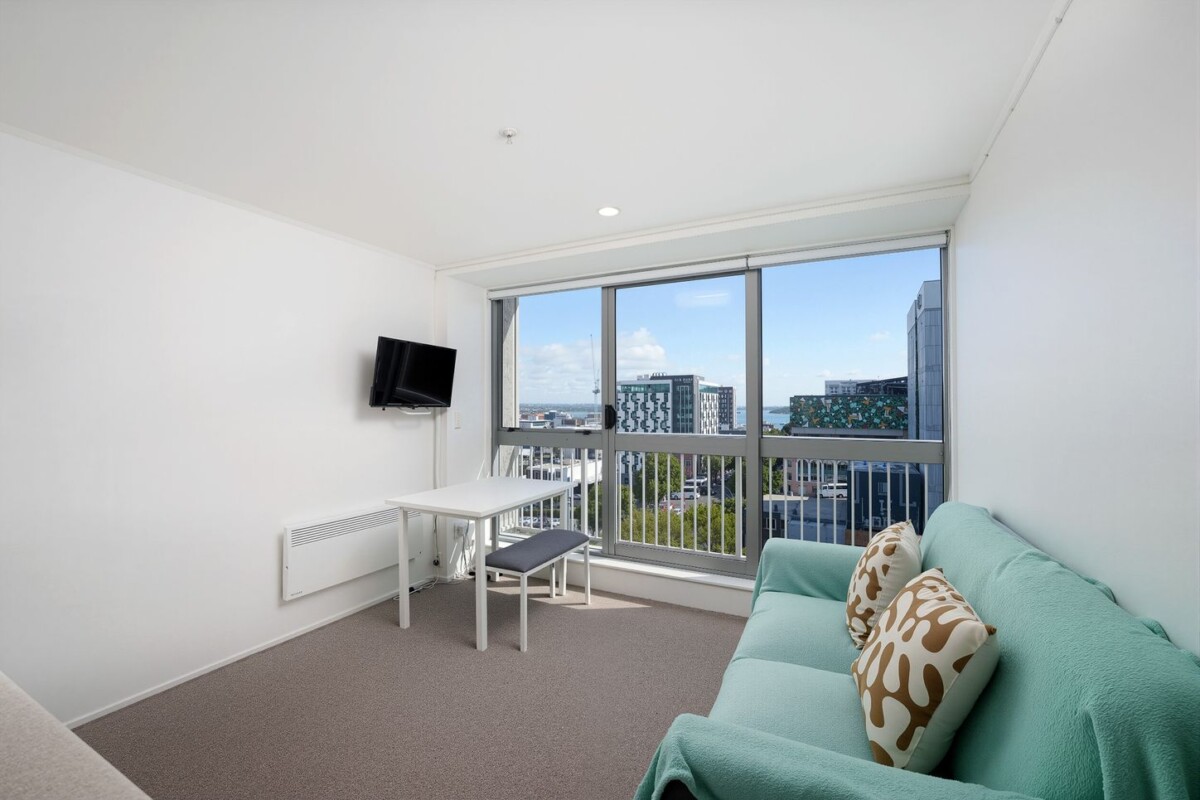 Currently rented, 2 beds 1 bath apartment, Walking distance to Auckland Art Gallery and Victoria Park, 824/72 Nelson Street, Auckland Central, Auckland