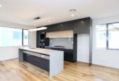 For rent, Auckland Grammar and Epsom Girls Grammar school zone, 4 beds 3 baths house with double garage, Available on Thu 5th Mar, B / 23 Arcadia Road, Epsom, Auckland