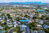 Standalone 3 beds house with garage and car parks, close to WestCity Waitakere Mall, Lincoln Road Shopping Centre, local schools, 5/7 Duncan Avenue, Te Atatu South, Auckland