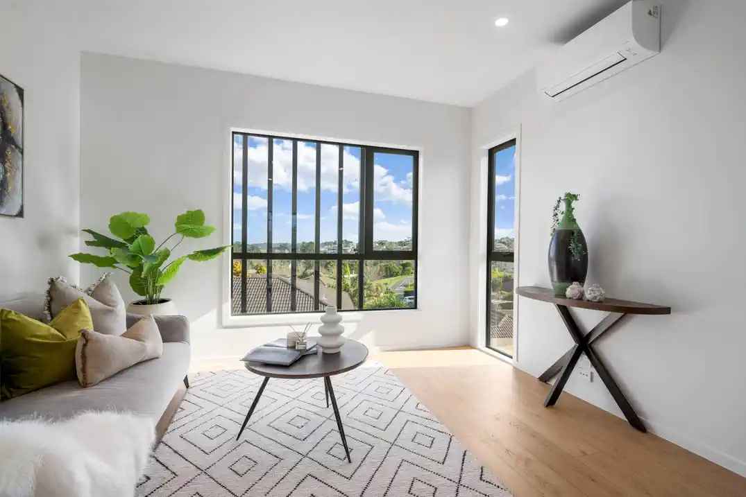 Brandnew 3 beds 2 baths home with carport, 0.7 km to Northcross Intermediate, 1.1 km to Oteha Valley School, 2.3 km to Long Bay College, 36 Kanapa Road, Northcross, Auckland