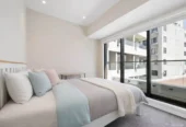 Auckland Girls’ Grammar School zone, Pet-friendly, 90m2 freehold 2 beds 2 baths apartment with car park, Underfloor heating in all bathrooms, Total Approx. 104sqm including 3 separate balconies, 813/47 Beach Road, City Centre, Auckland
