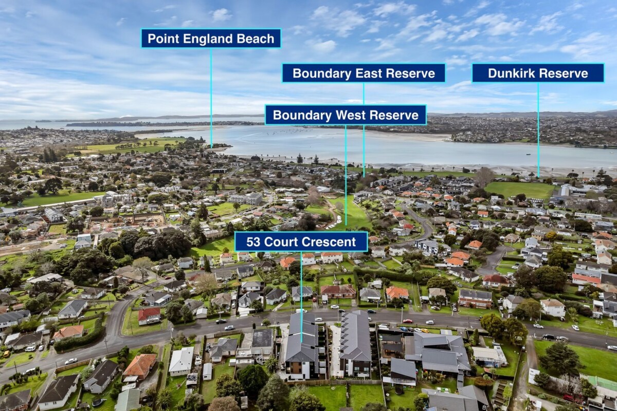 Urgent sale, vendor wants SOLD, Brandnew freehold 4 beds 3 baths home with garage, close to transport, Basin, and parks, 4/53 Court Crescent, Panmure, Auckland