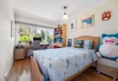 309m2 4 beds 2.5 baths house with triple garage and swimming pool on 1057m2 section, zoned for Meadowbank School, Remuera Intermediate, Baradene College, Selwyn College and Glendowie College, 9 Stoneyroyd Gardens, Remuera, Auckland