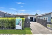 3 beds house on 234 m2 section, close to Papakura town centre, supermarkets, parks, schools, motoway access, 29 Liberation Road, Papakura, Auckland