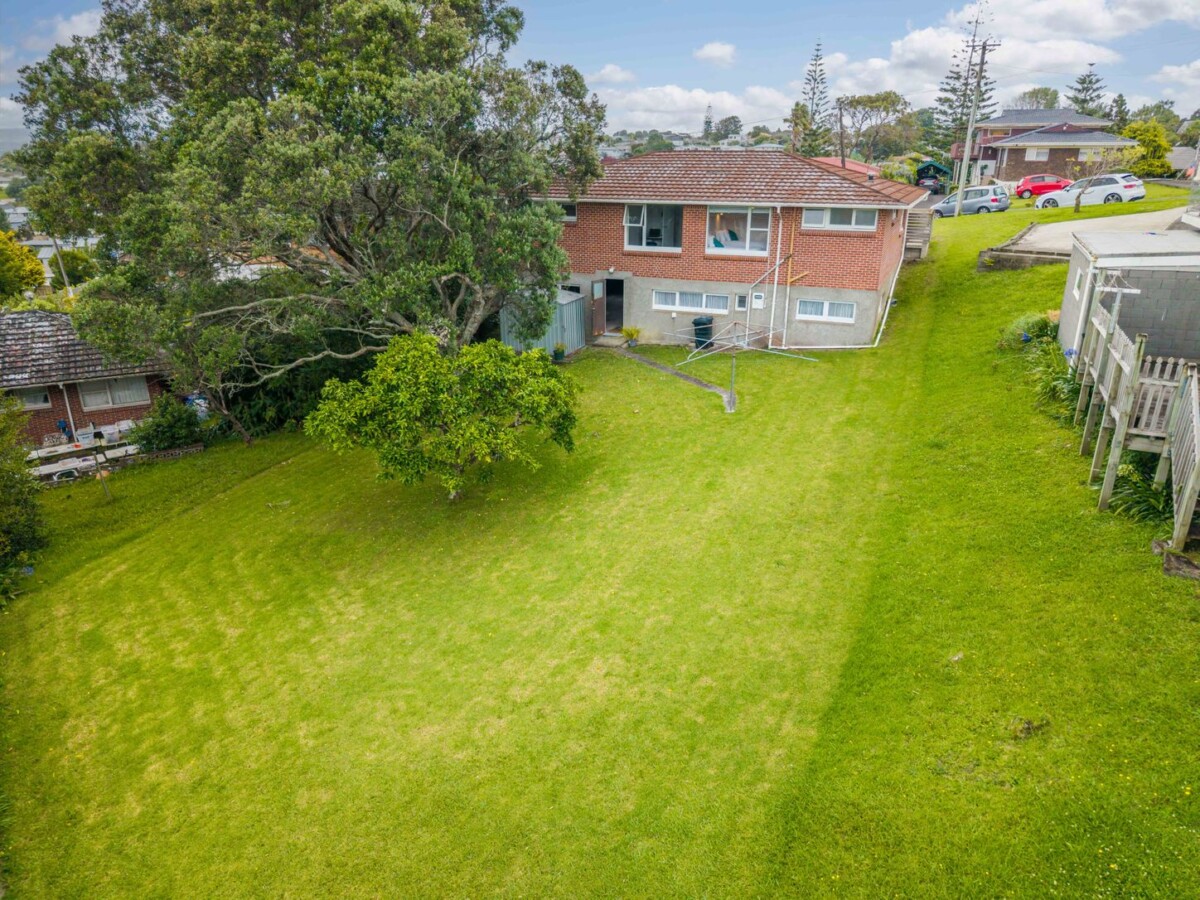 Once in 35 years, 217m2 Brick and tile 3 beds 1.5 baths house with double garage on 690m2 section, huge basement area, walks to Lynfield College, 14 John Davis Road, Mt Roskill, Auckland