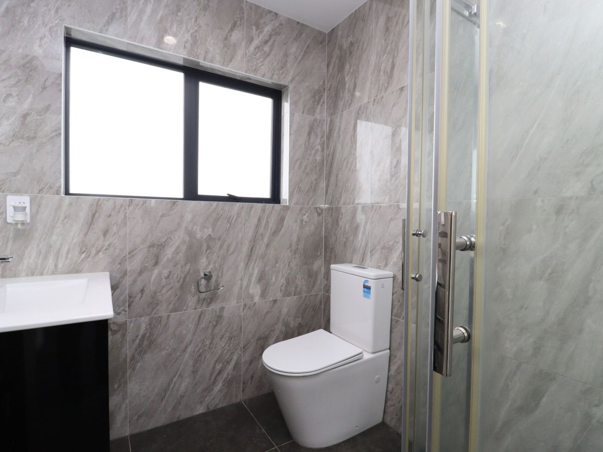 For rent, 4 beds 3 baths house, Available Now, 20 James Street, Mangere East, Auckland