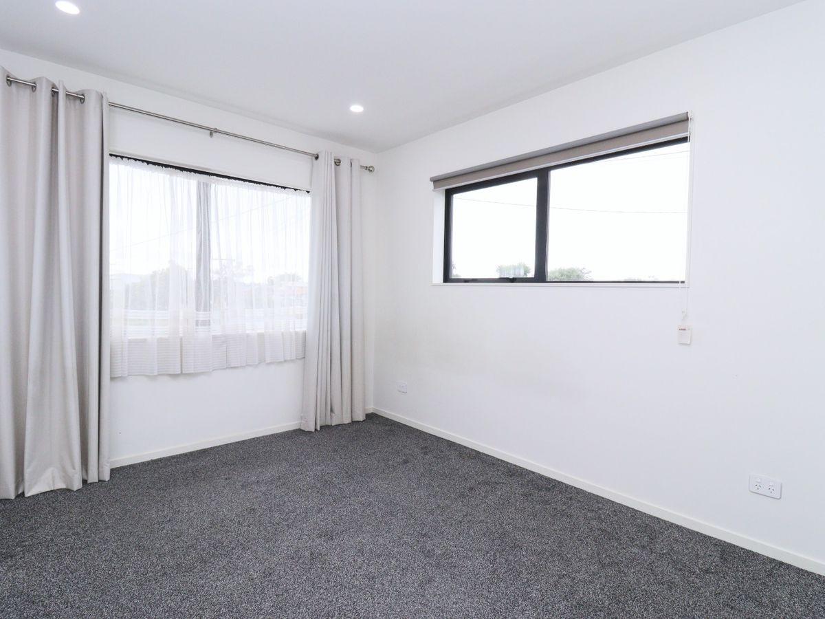 For rent, 4 beds 3 baths house, Available Now, 20 James Street, Mangere East, Auckland