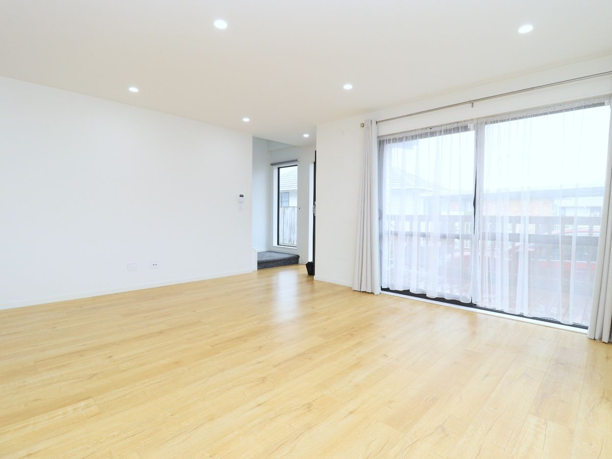 For rent, 4 beds 3 baths house, Available Now, 20 James Street, Mangere East, Auckland