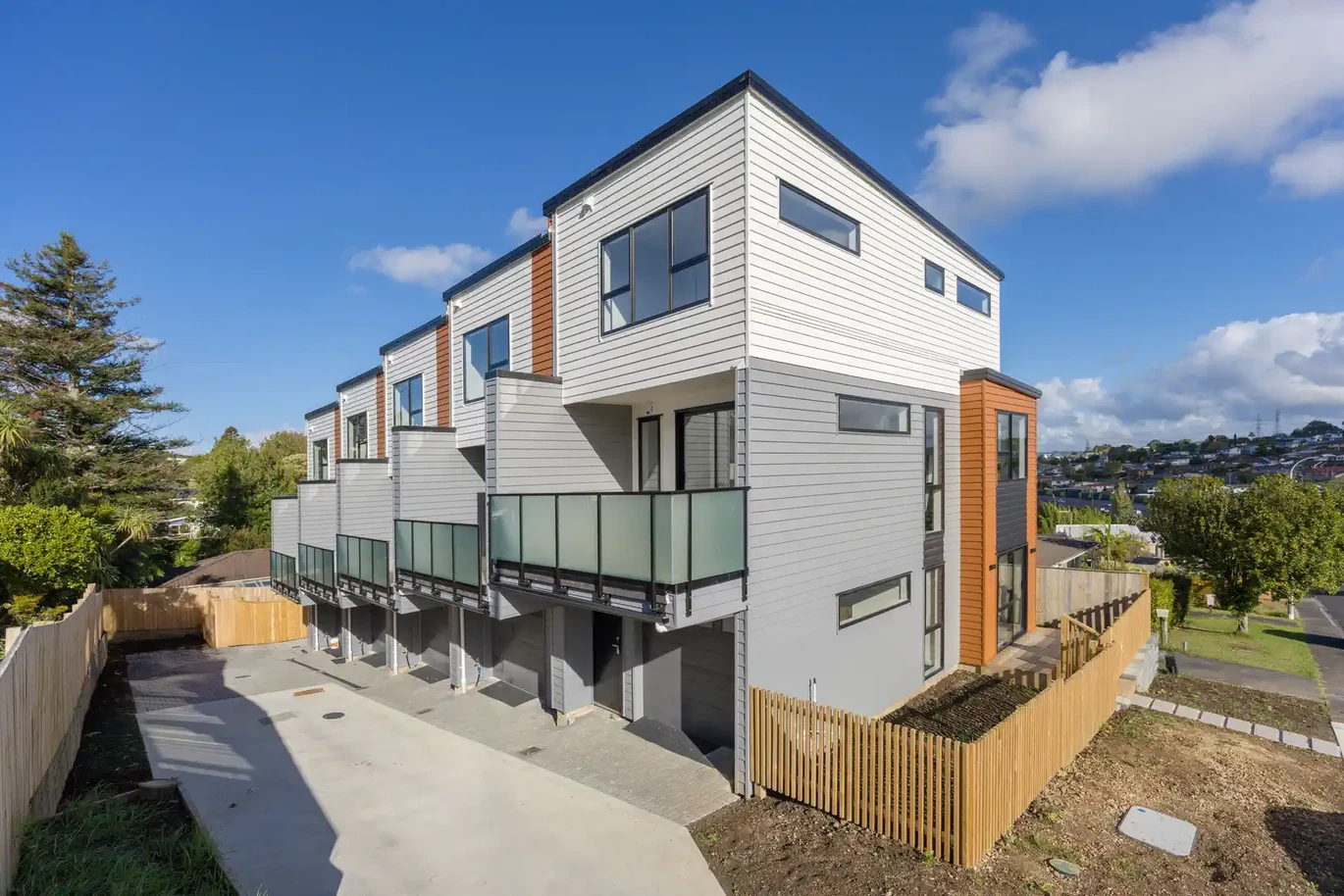 Mortgagee Sale – Must be SOLD, Buy 1 or 4 townhouses, 3 beds 2 baths home with garage, close to Royal Heights and Westgate shopping centres, motorway access, schools, 1-4/19 Cedar Heights Avenue, Massey, Auckland