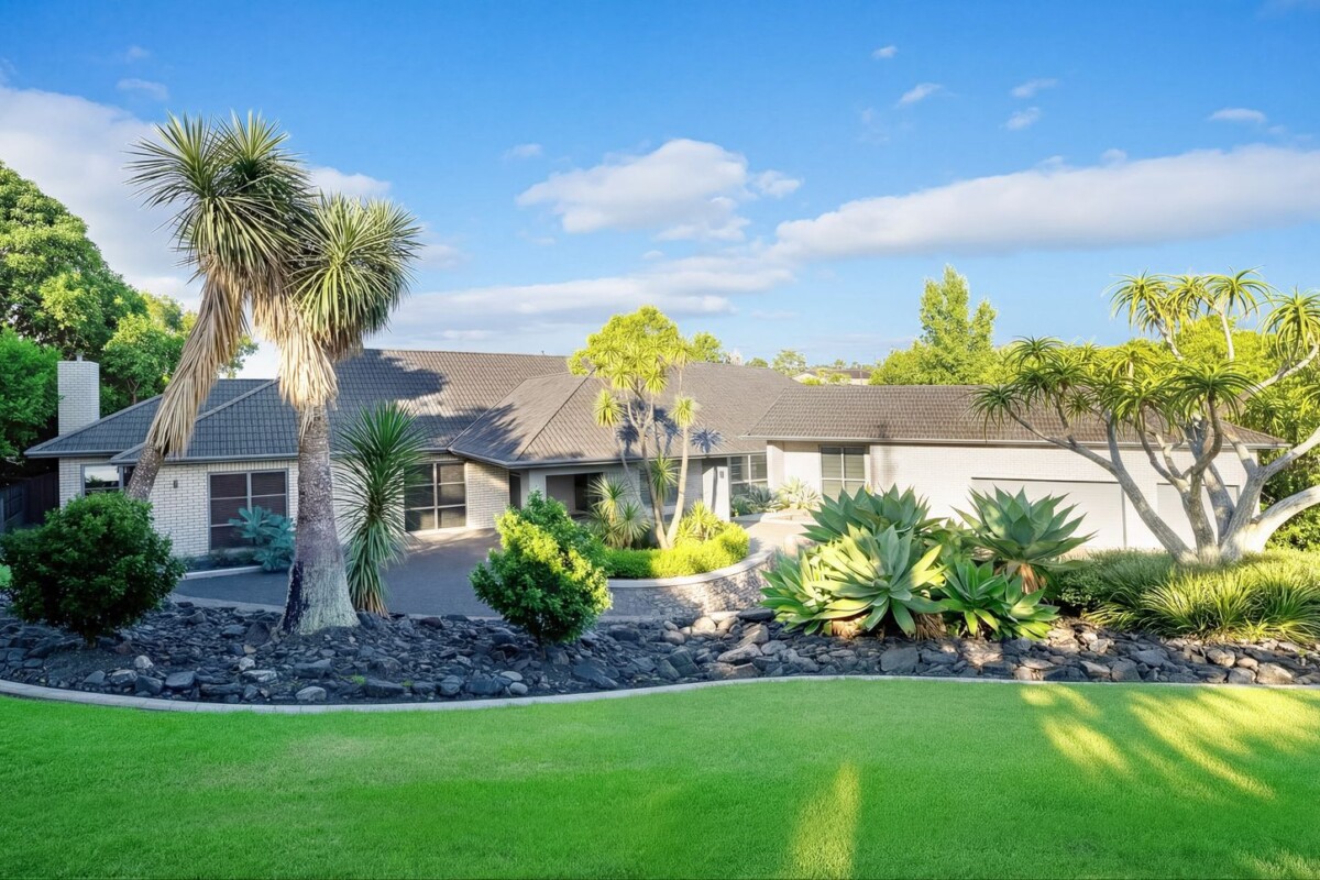 Purpose-built for the current owners, 7 beds Resort-Style Luxury house on 3386m2 section, just a short walk to Summerland Primary, Sturges Road Train Station and local amenities, 7 Burgundy Park Avenue, Henderson, Auckland