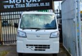 2024 Daihatsu Hijet Flat-deck Truck Demo Mileage Truck Automatic, Petrol, 660 cc, 100 km