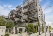 Auckland Grammar school zone, 96m2 top floor 2 beds + 1 flexi room 2 baths 1 car park apartment, Located within the award-winning 2019 Botanica Apartments, 305/30 Enfield Street, Mount Eden, Auckland