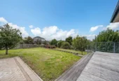 Zone for and 1.8 km to Macleans College, 4 beds 2.5 baths house with sea views on 1014m2 section, Currently operating as an Airbnb, 10 Beach Road, Mellons Bay, Auckland
