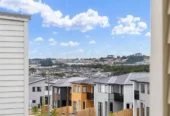 4 beds + study 3 baths house with garage, 1.1 km to Chapel Downs School, 2.1 km to Ormiston Senior College, 2.2 km to Ormiston Junior College, 41 Adamson Road, Flat Bush, Auckland