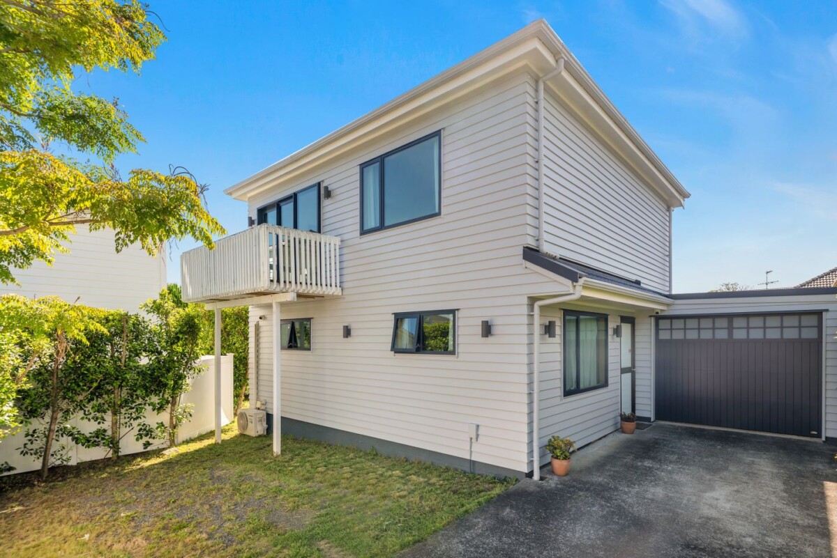 CCC Needed, Big Work Already Done, This 121sqm, 3-bedroom home has been fully reclad with consent, and now requires a builder to finish the remaining inside work and obtain CCC from council, 159B Meadowbank Road, Meadowbank, Auckland
