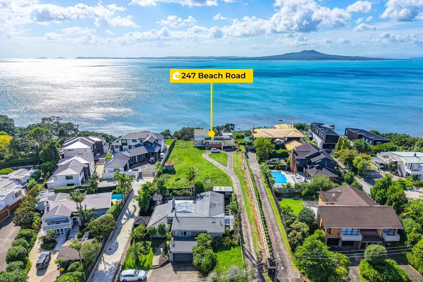 2459m2 section with RC for 3 standalone new houses, Rare Absolute Seaview Development Opportunity in Top Westlake zone, 247 Beach Road, Campbells Bay, Auckland