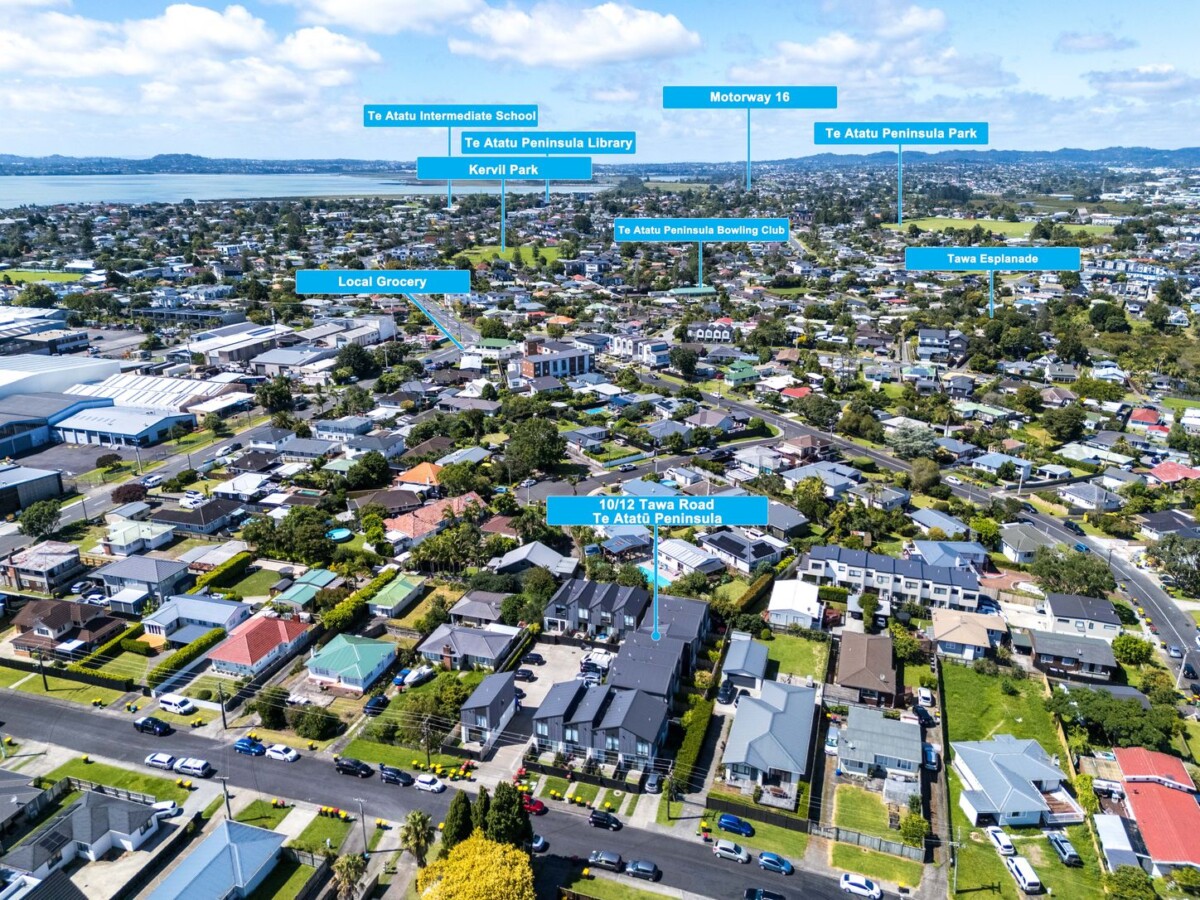 Freehold 2 beds 2 baths home with car park and backyard, Moments from local parks, shops, cafes, and scenic peninsula walkways, 10/12 Tawa Road, Te Atatu Peninsula, Auckland
