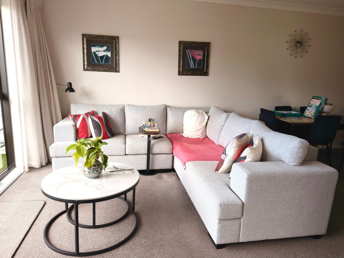 3 beds 2 baths 2 car parks apartment, close to schools, shopping centres, 207/2 Gracechurch Drive Flat Bush, Auckland