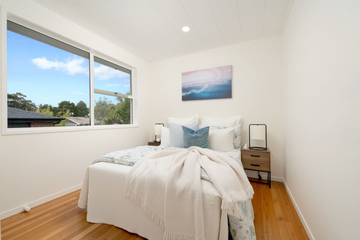 Freshly painted brick 3 beds 1.5 baths house on 316m2 section, Close to Park, WestCity Waitakere, Lincoln Road amenities, schools, motorwar access, 56 Fitzwater Place, Henderson, , Auckland