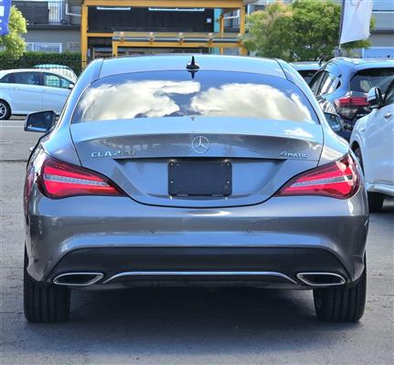 2018 Mercedes-Benz CLA 220 **Sunroof**Cruise Control**Fully Leather & Heating Seats**Electric & Memory Seats**Blindspot Detection**Parking Sensors**Reversing Camera** Sedan Automatic, 5 seats, Petrol, 1,991 cc, 77,469 km