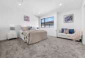 Brandnew 7 beds 6.5 baths house with double garage and 2 beds granny on 431m2 section, next to a peaceful reserve, vendors ant it sold, 8 Hing Street, Flat Bush, Auckland