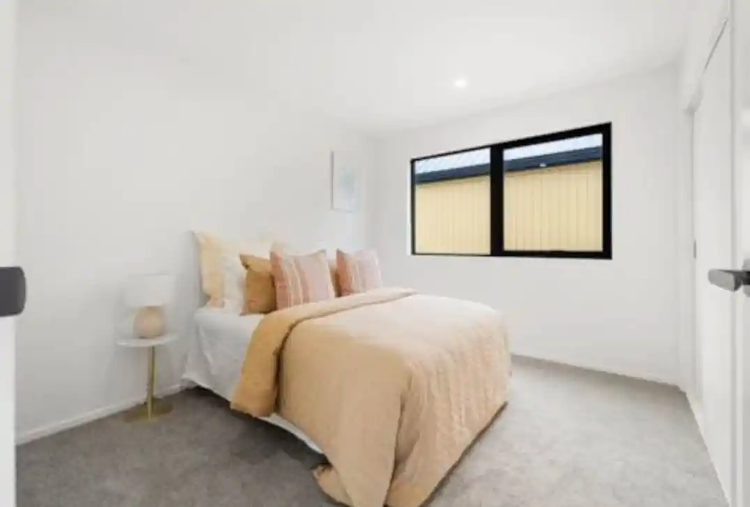 177m2 standalone 4 beds 3 baths house with garage, in the heart of the sought-after Karaka Village, 14 Murray Grey Lane, Karaka, Auckland