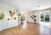 Brick and tile 3 beds house with garage on 503m2 section, close to local schools, shops, and community facilities, 3 Lanier Place, Glendene, Auckland