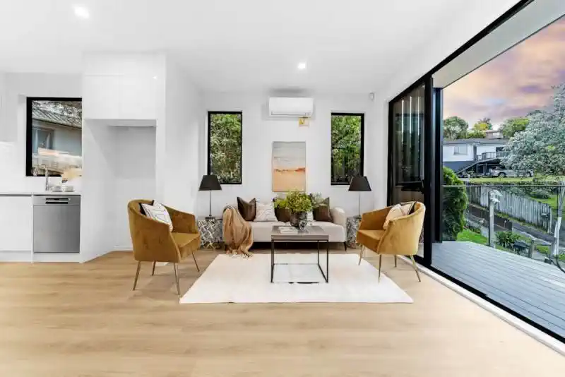 Brand New Standalone 4 beds 2.5 baths Home with garage and Park Views, close to schools, shopping centres, motorway access, 0.7 km to Massey High School, 0.9 km to Massey Primary School, 1 km to Lincoln Heights School, 24A & 24B Zingaro Place, Massey, Auckland