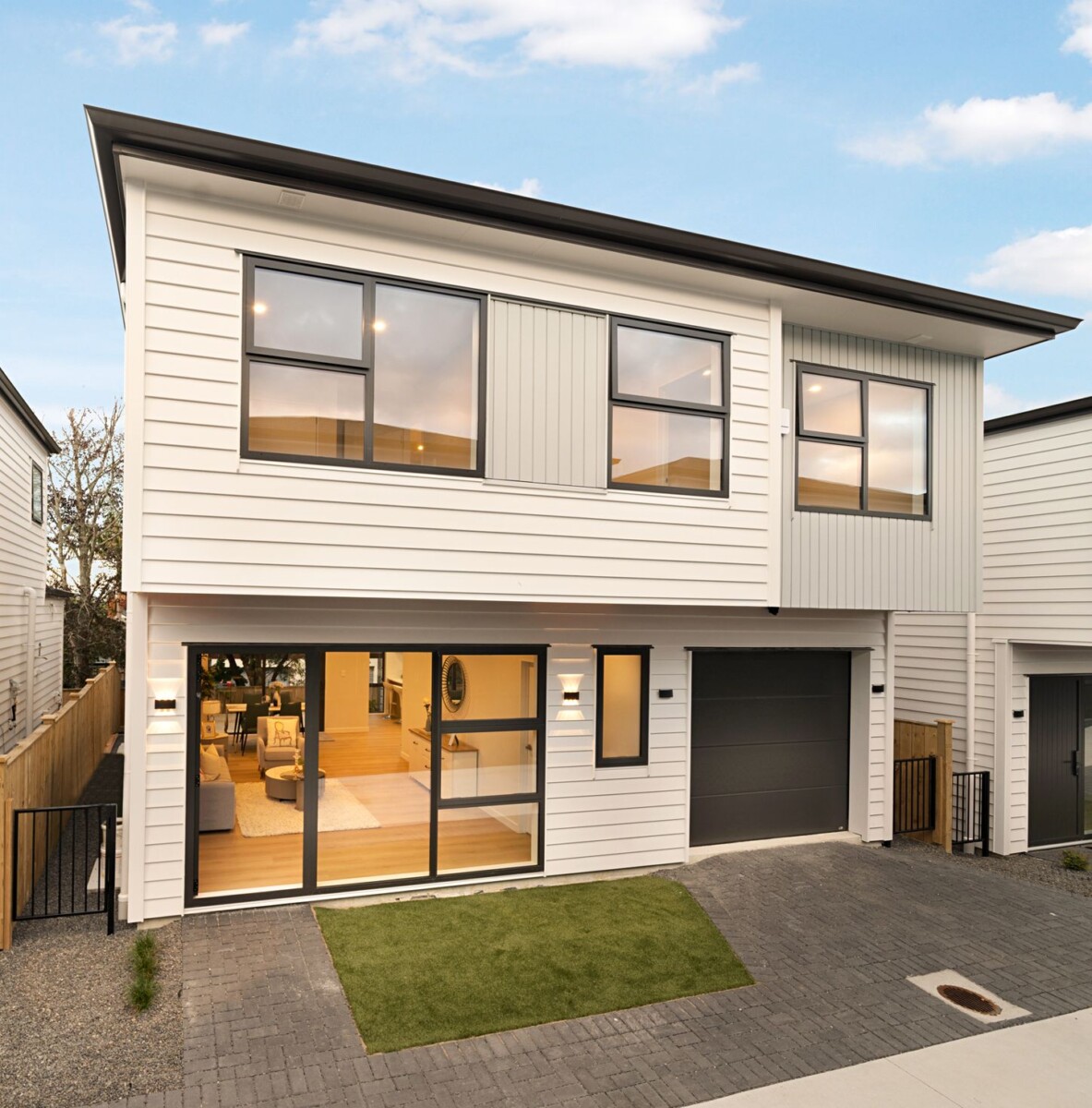148m2 brandnew standalone 4 beds 2.5 baths home with garage, close to schools, parks, shops, and public transport, 141B Seabrook Avenue, New Lynn, Auckland