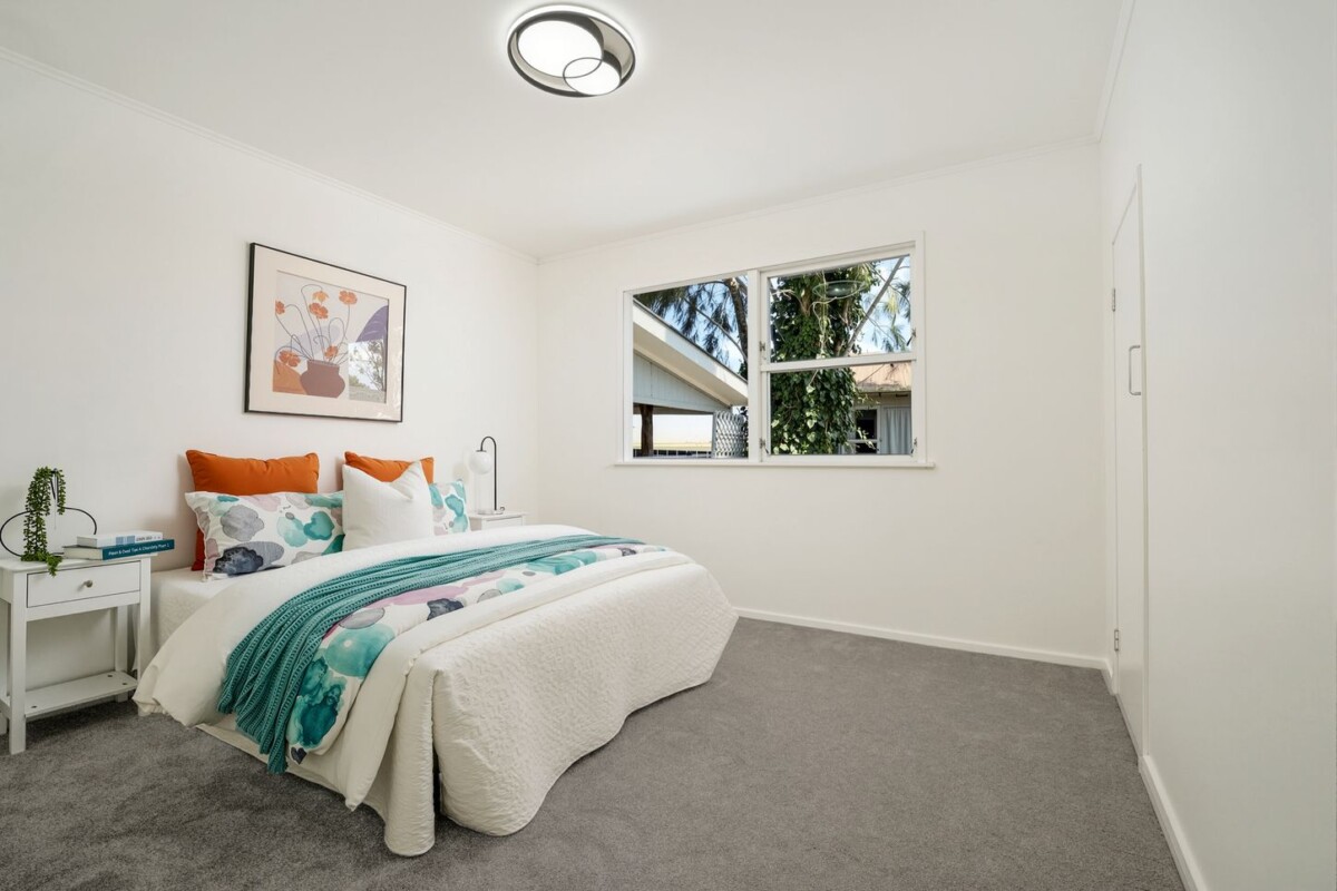 Owner’s circumstances changes, 200m2 Fully renovated and transformed 5 beds 3 baths house with double garage on 782m2 section, with 2 beds 1 bath 1 living space separate income wing, close to schools, Pak’nSave, Countdown, Mitre 10, West City Mall, and Northwest Shopping Centre, 2 Coburg Street, Henderson, Auckland