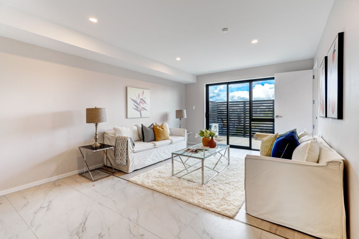 Dual Living , Brandnew 5 beds 4 baths home with 1-bed fully self-contained flat, just moments from schools, cafés, parks, motorway access, 27-37 Awhi Way, Karaka, , Auckland